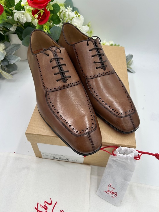********Men’s Christian Louboutin LAFITOCH leather Oxfords. Size 45.5./ l2.5 US. main image 5